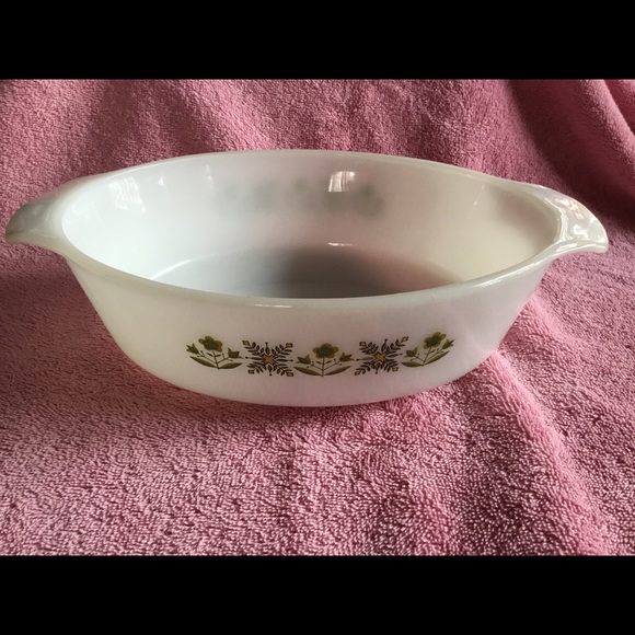 Anchor Hocking Fire King Casserole Dish - Picture 2 of 7
